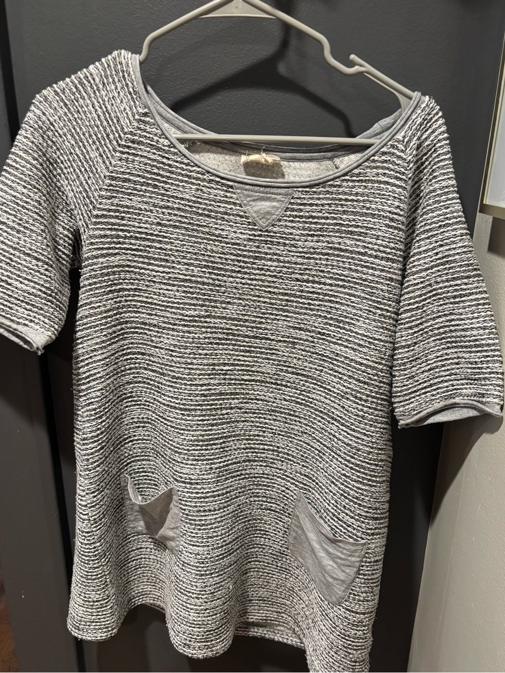 Anthropology Meadow Rue Gray and White Textured Knit tunic Top
